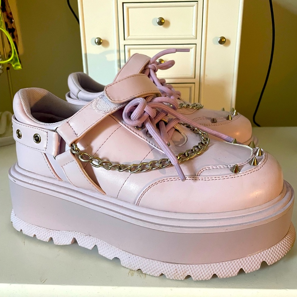 YRU shoes lavender kawaii platforms